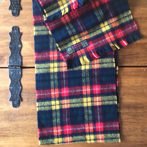 Vintage Accessories - Vintage Tartan Buchanan Plaid Wool Lambswool Scarf Fringe Made In England